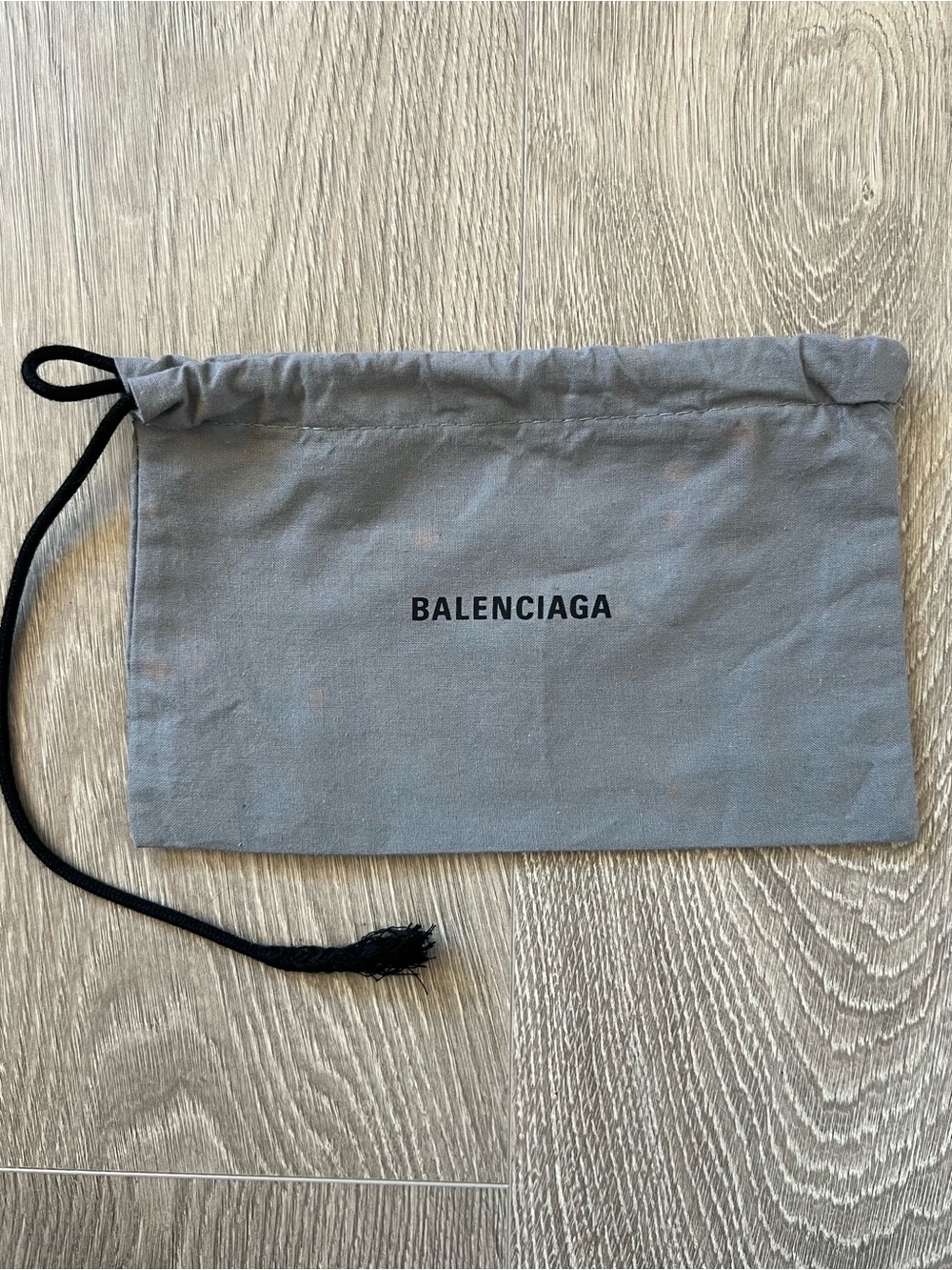 Balenciaga dust bag (C674)